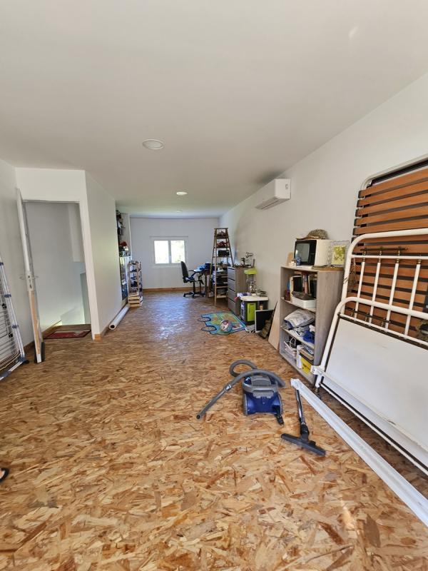 Maison - 121 m² - 5 pièces