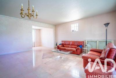 Maison - 131 m² - 7 pièces