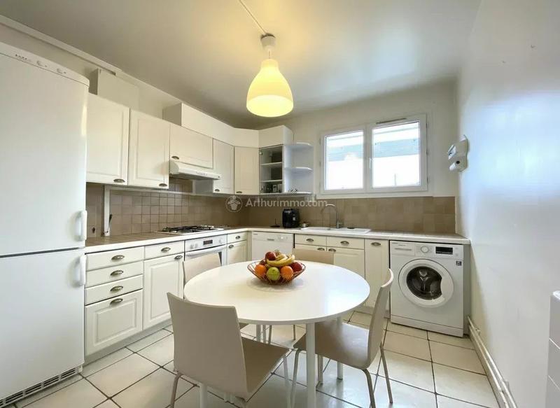 Appartement - 75 m² - 4 pièces