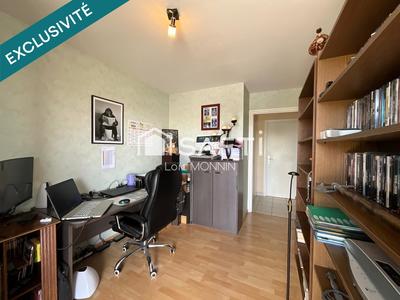 Appartement - 100 m² - 4 pièces