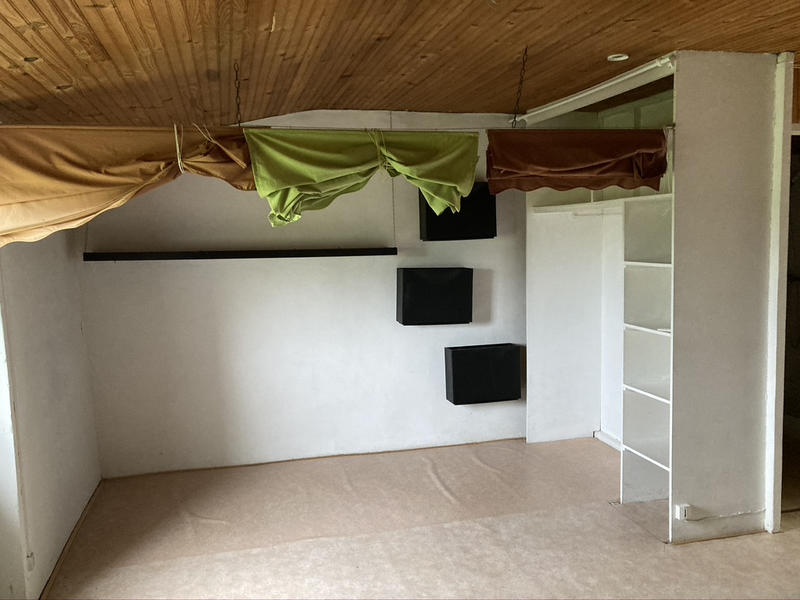 Maison - 1 m² - 2 pièces