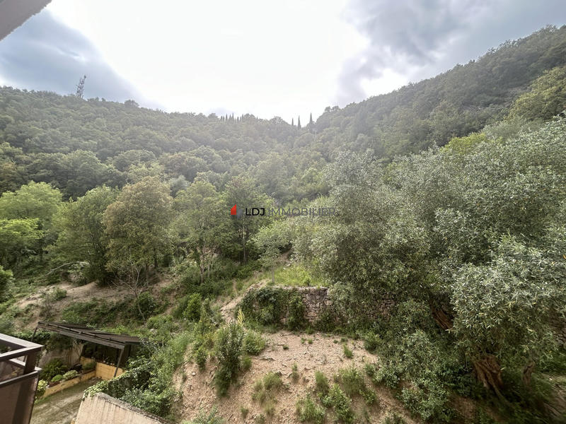 Appartement - 105 m² - 4 pièces