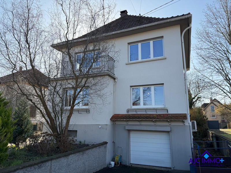 Maison - 135 m² - 6 pièces