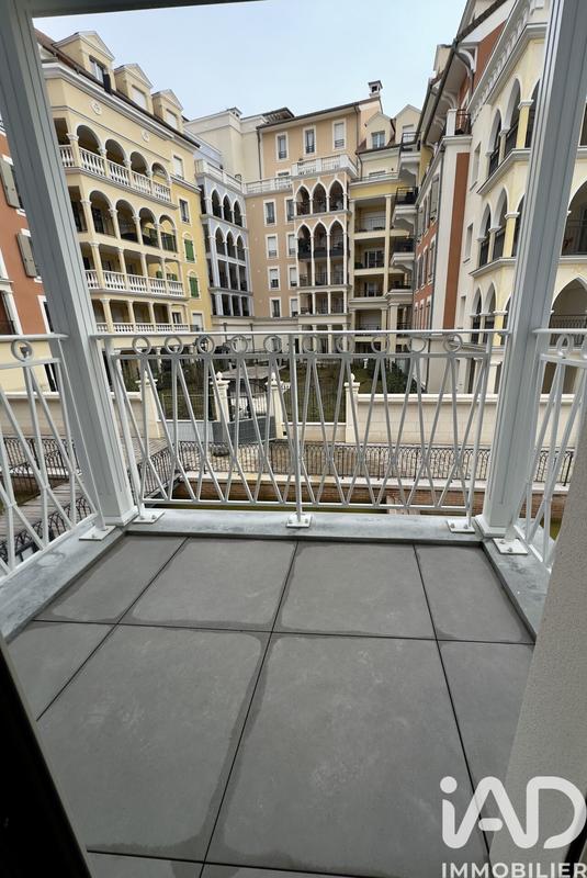 Appartement - 83 m² - 4 pièces