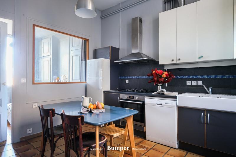 Appartement - 97 m² - 4 pièces