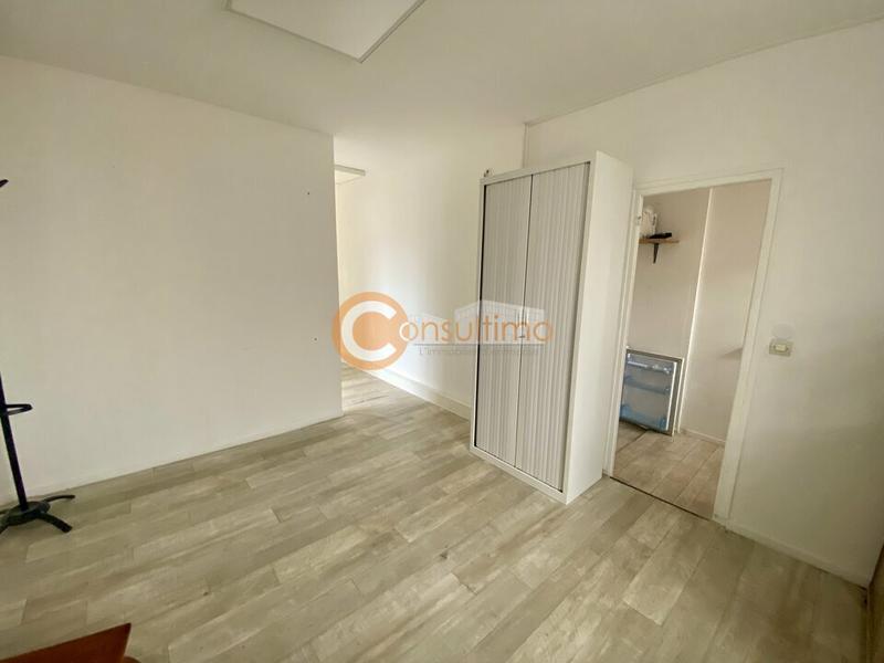 Local commercial - 67 m²