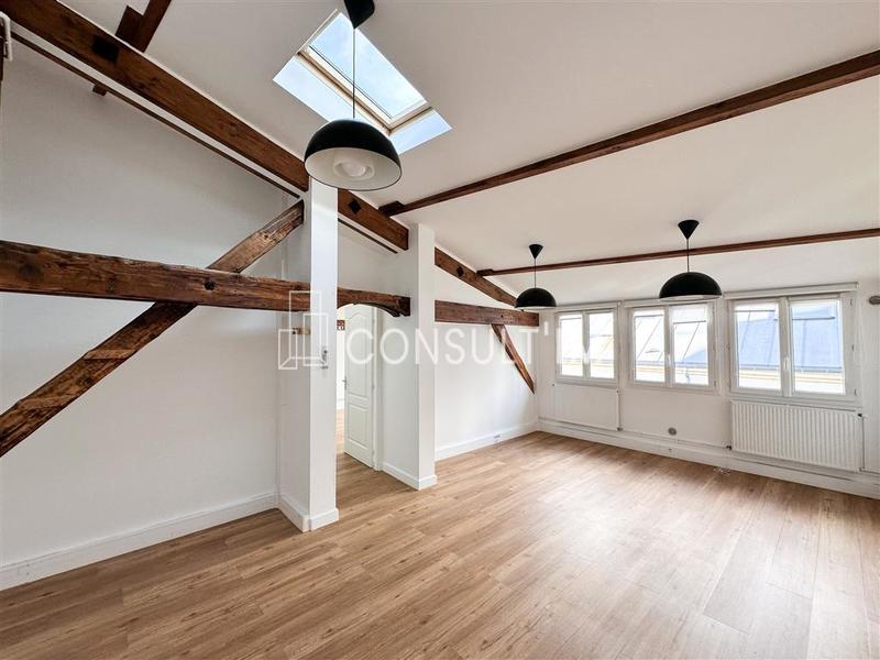 Bureau - 89 m² - 1 pièce