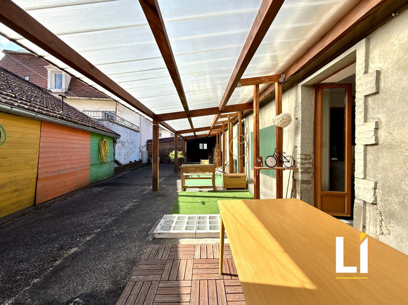 Appartement - 161 m² - 5 pièces