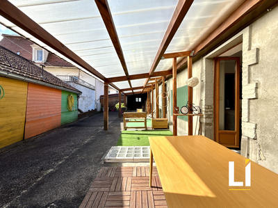 Appartement - 161 m² - 5 pièces