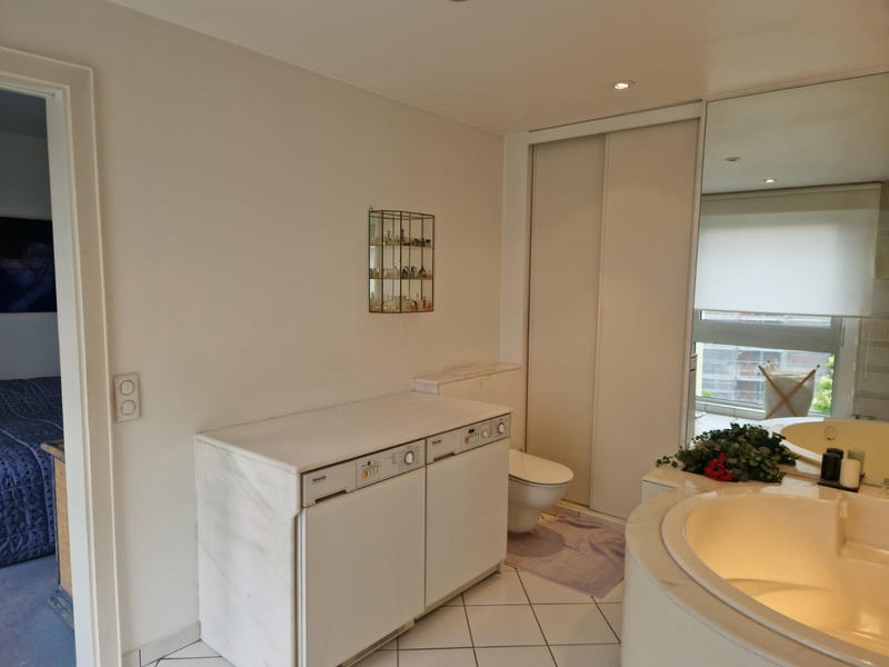 Appartement - 135 m² - 6 pièces