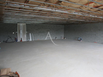 Local commercial - 150 m²