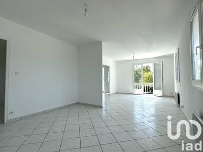 Maison - 96 m² - 5 pièces