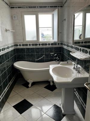 Maison - 121 m² - 4 pièces