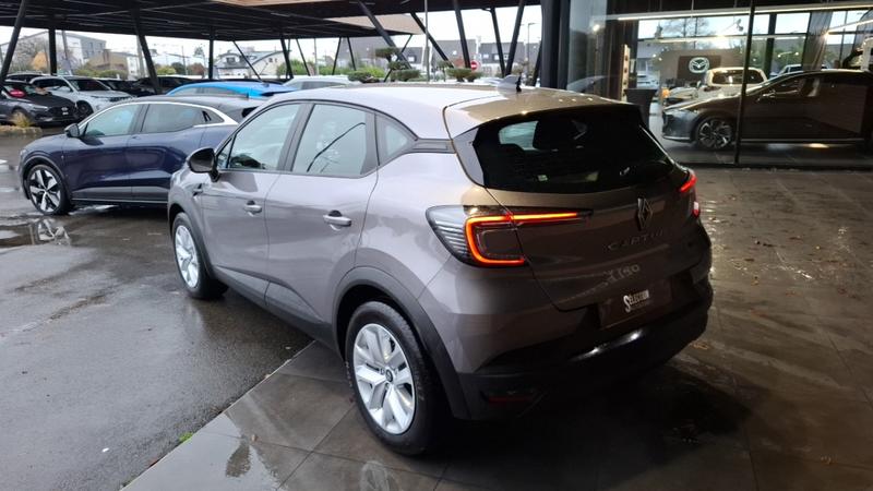 Renault Captur II evolution E-Tech full hybrid 145