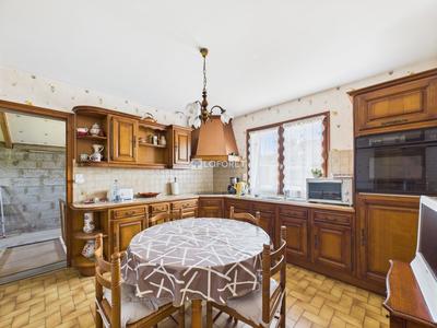Maison - 86 m² - 4 pièces