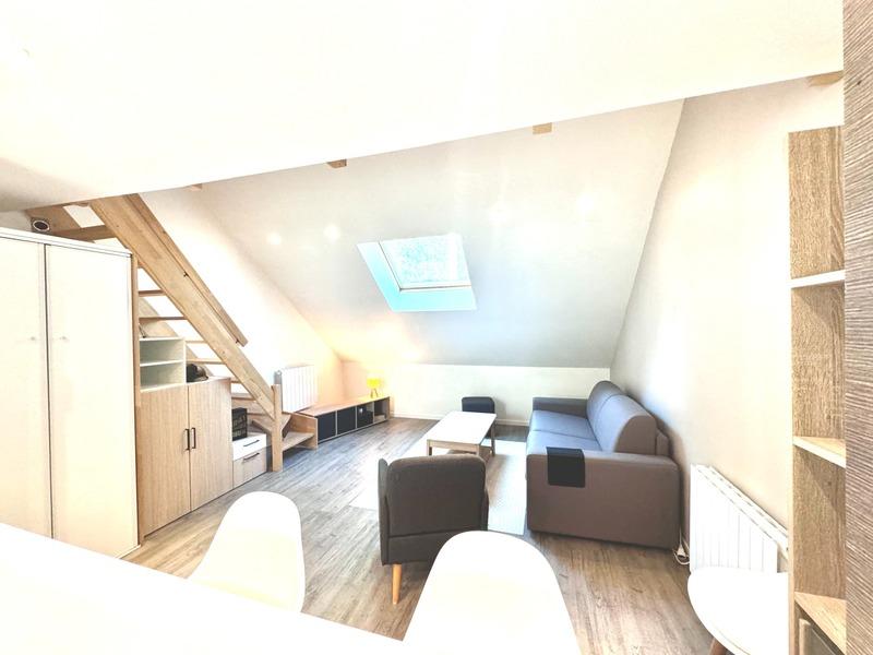 Studio - 24 m² - 1 pièce