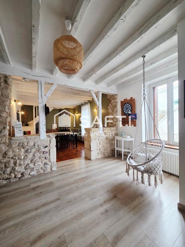 Maison - 102 m² - 6 pièces