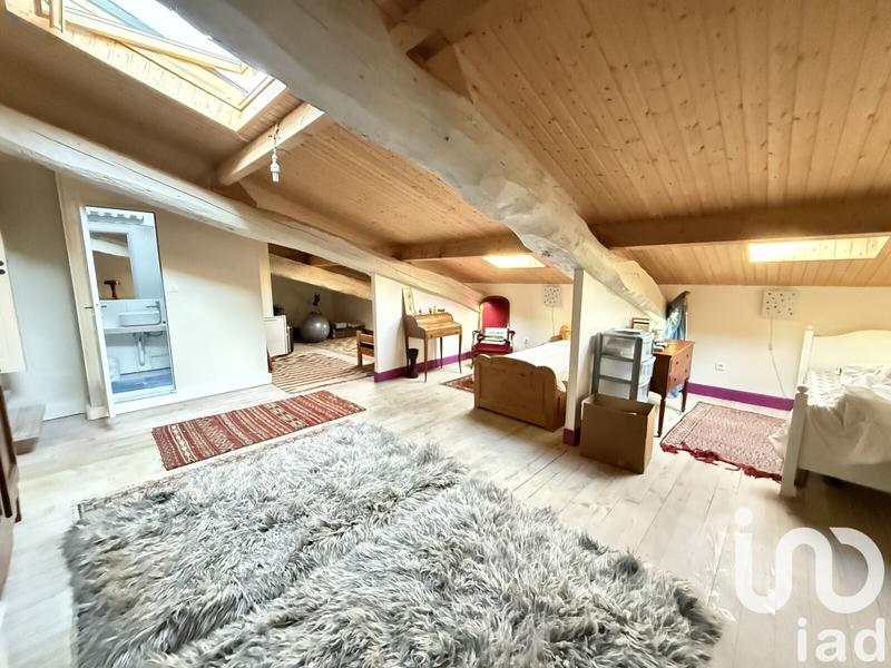 Maison - 380 m² - 12 pièces