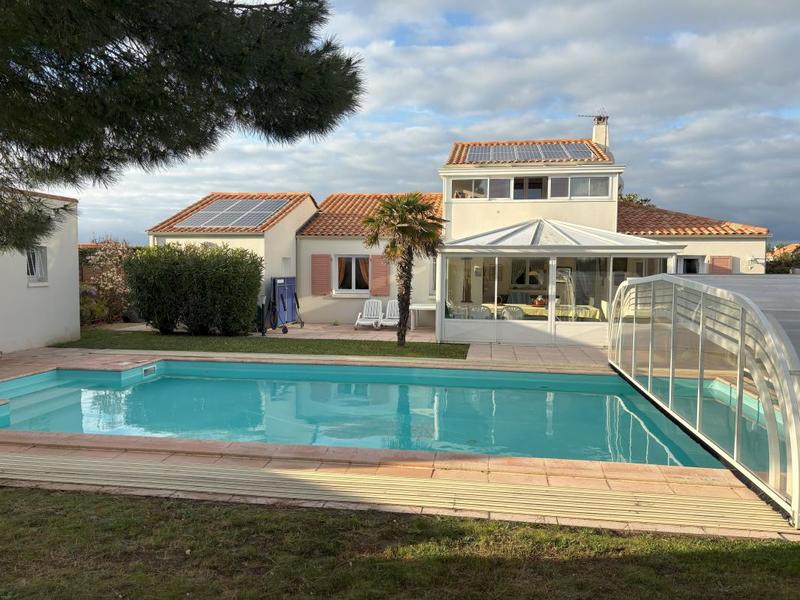 Maison - 132 m² - 5 pièces