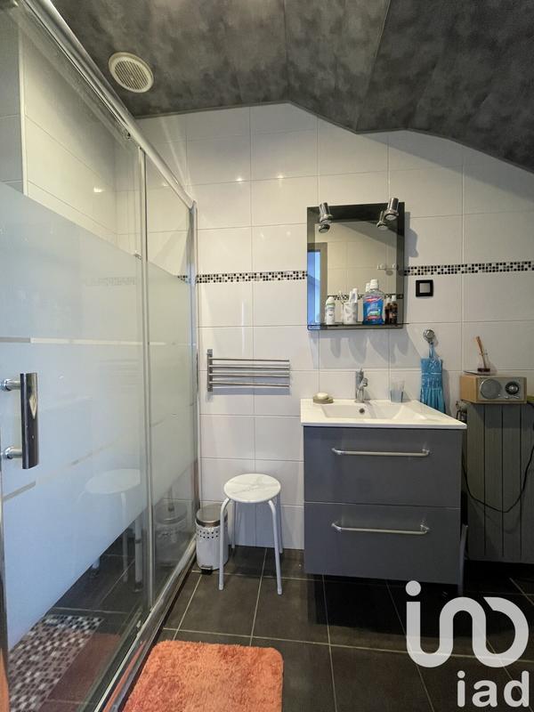 Maison - 137 m² - 6 pièces