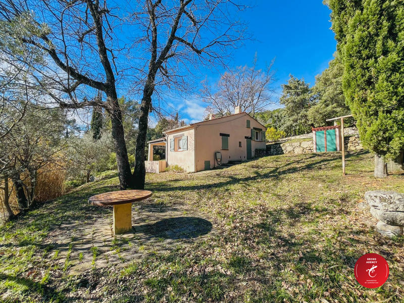 Villa - 96 m² - 5 pièces