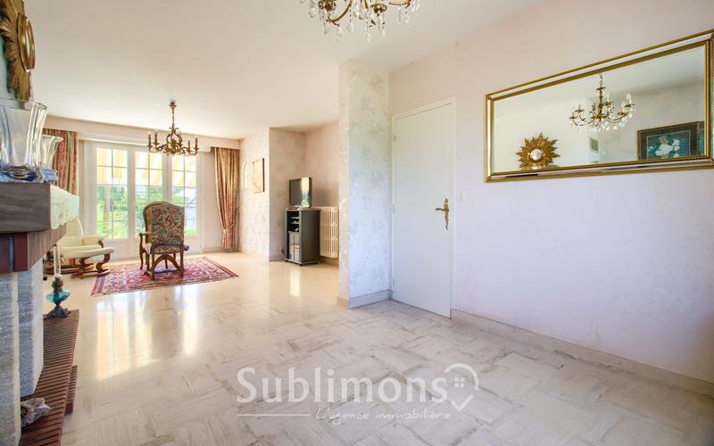 Maison - 106 m² - 6 pièces