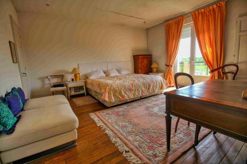 Maison bourgeoise - 330 m² - 10 pièces