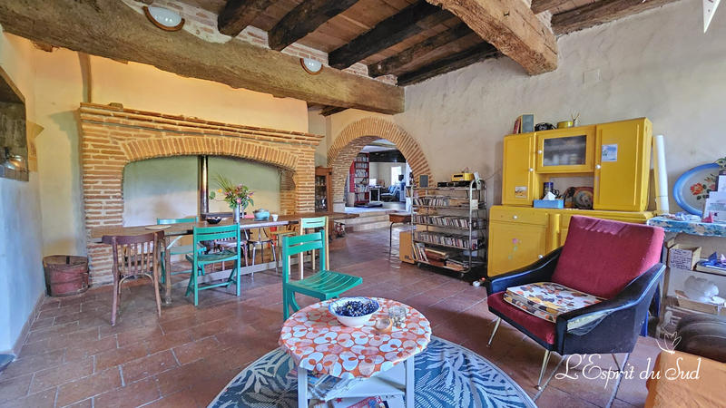 Maison ancienne - 413 m² - 11 pièces