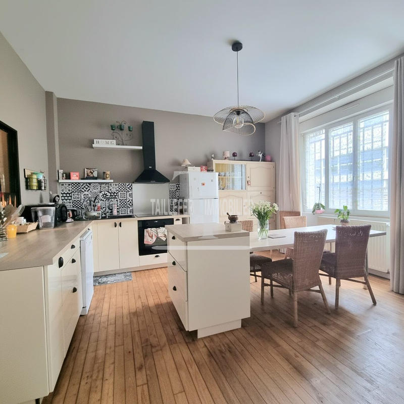 Appartement - 92 m² - 5 pièces