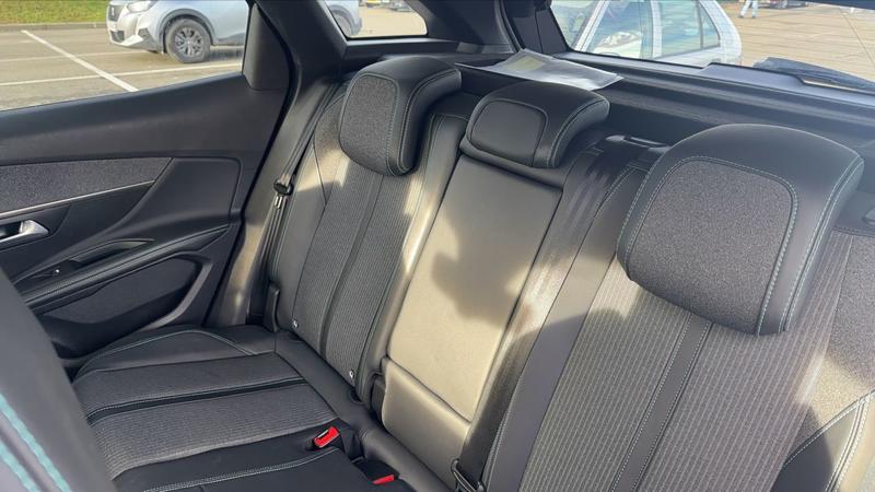 Peugeot 3008 II 1.6 Thp 225 Hybrid Eat8 Allure Pack