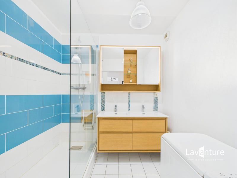 Appartement - 89 m² - 4 pièces