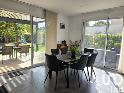 Maison - 128 m² - 6 pièces