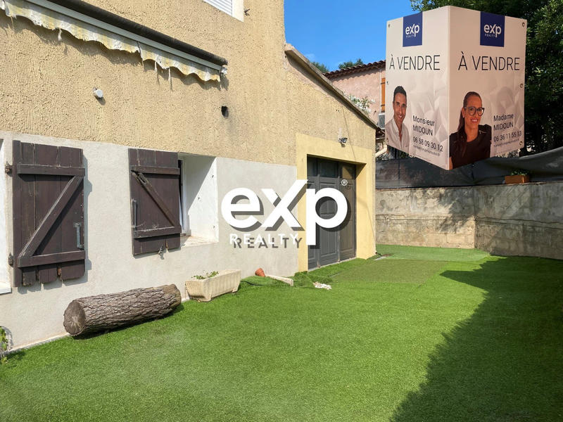 Maison - 93 m² - 4 pièces