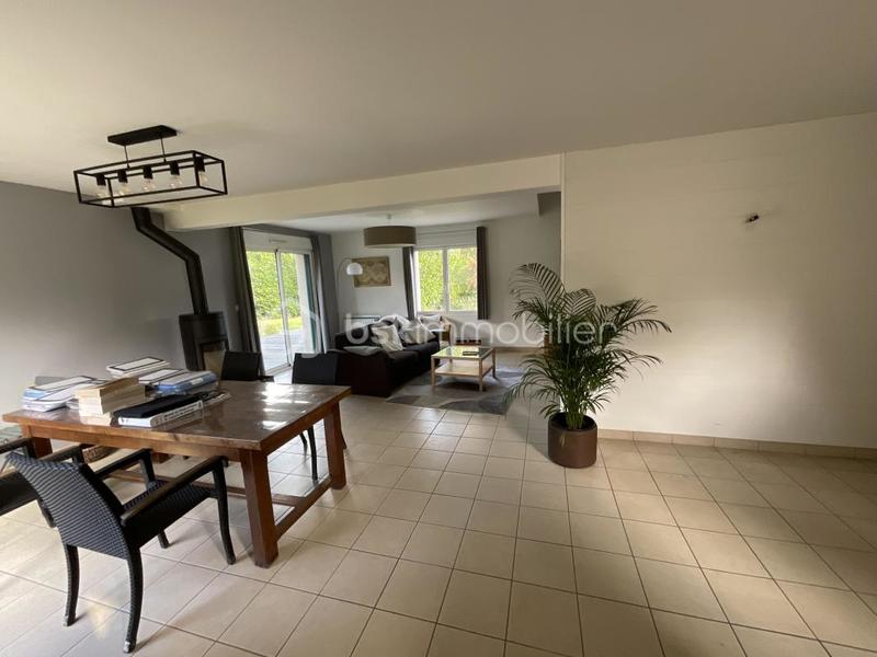 Maison - 101 m² - 5 pièces