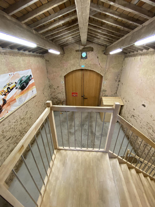 Maison - 360 m² - 8 pièces