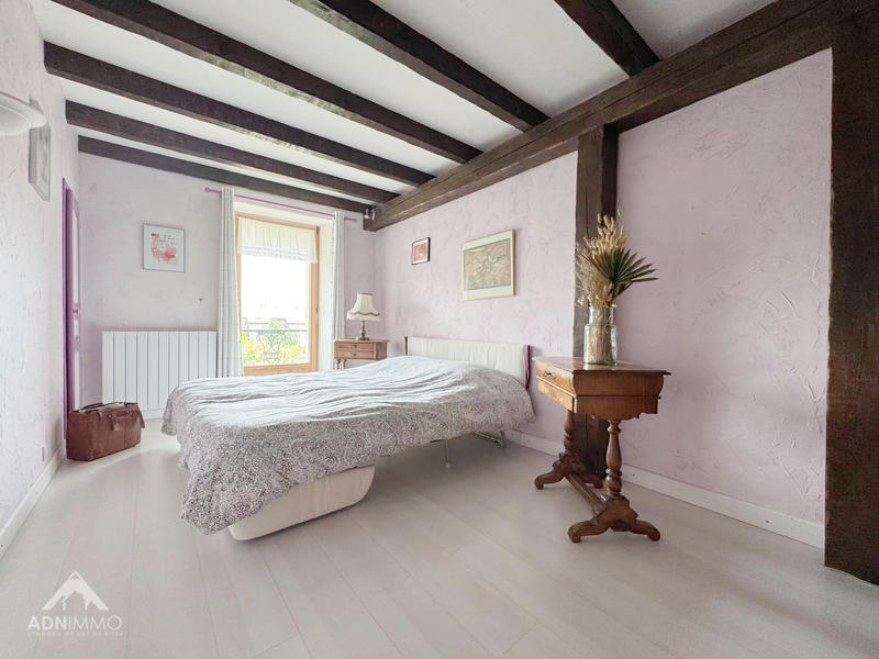 Maison - 200 m² - 6 pièces