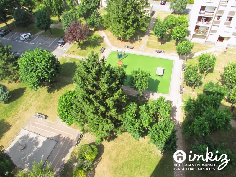 Appartement - 81 m² - 3 pièces