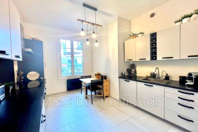 Appartement - 108 m² - 3 pièces