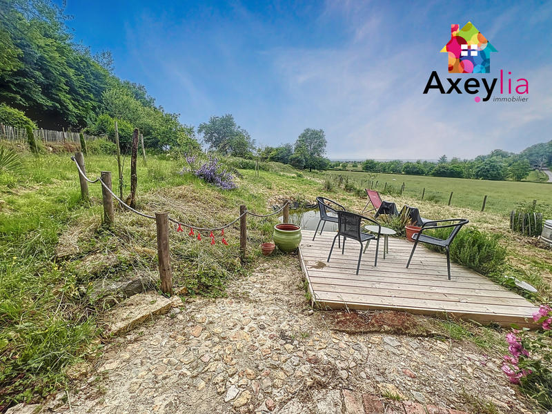 Maison - 97 m² - 5 pièces