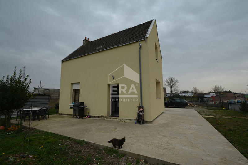 Maison - 82 m² - 4 pièces