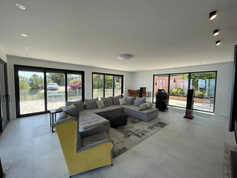 Villa - 185 m² - 6 pièces