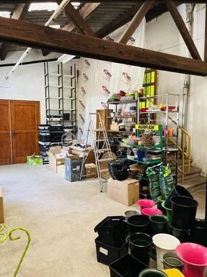 Local commercial - 125 m² - 3 pièces