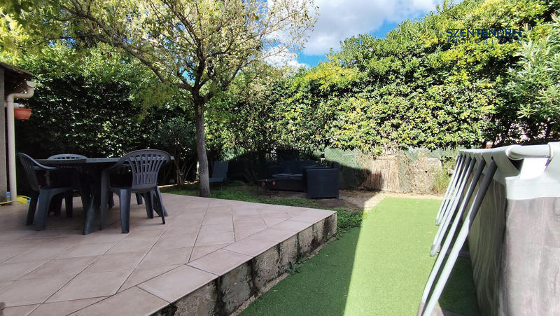 Maison traditionnelle - 98 m² - 4 pièces