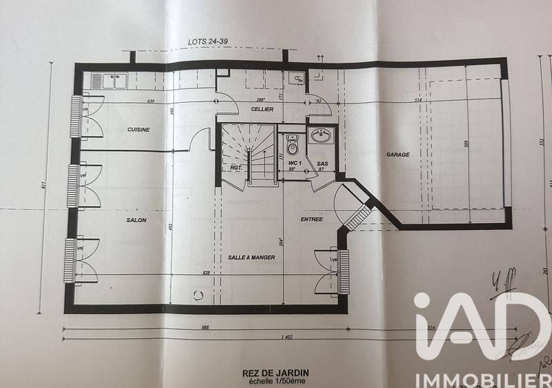 Maison - 127 m² - 6 pièces