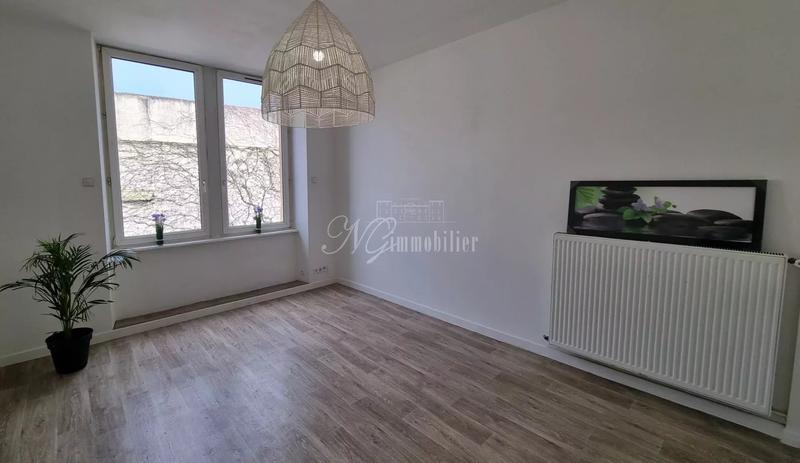 Immeuble - 259 m² - 11 pièces