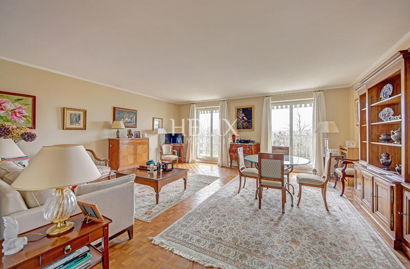 Appartement - 101 m² - 5 pièces