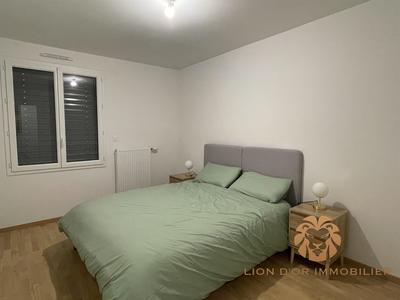 Duplex - 101 m² - 4 pièces