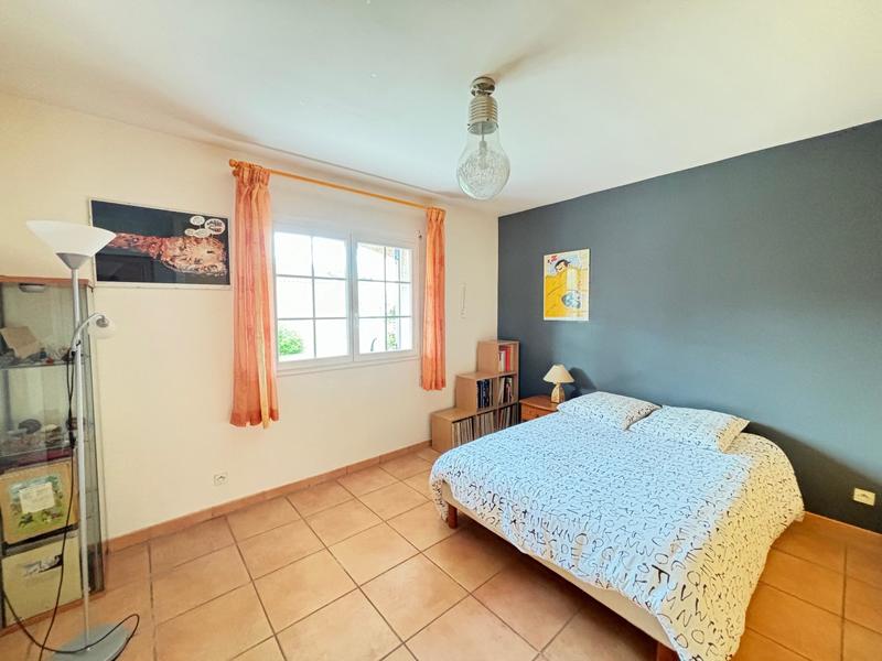 Maison - 236 m² - 5 pièces