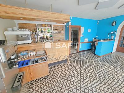 Local commercial - 200 m²