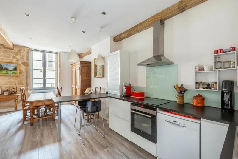 Appartement - 87 m² - 4 pièces